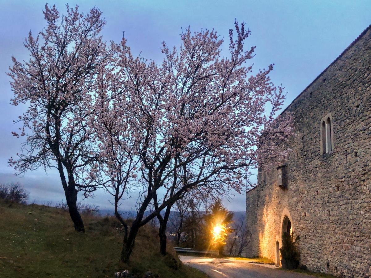 Hotel Monastero Fortezza Di Santo Spirito Fossa Exterior foto